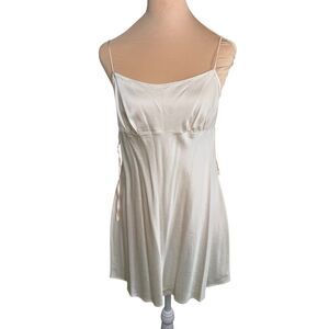 Vtg Y2k Victoria's Secret White Babydoll Silk Top M Angelcore Ethereal Romantic